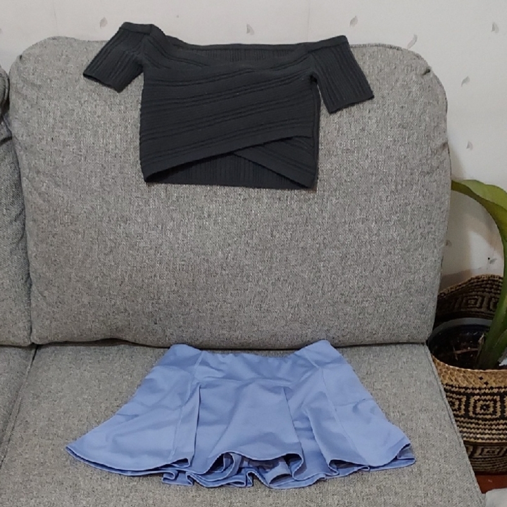 Aeropostale Lavendar Skort And Grey Top